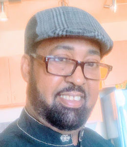 Meet your Posher, Ahmed